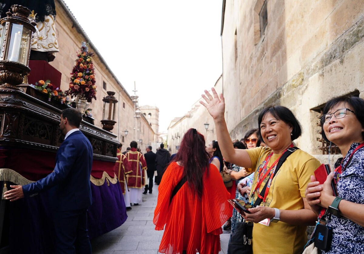 Las imágenes más emotivas de la despedida de Santa Teresa de su año